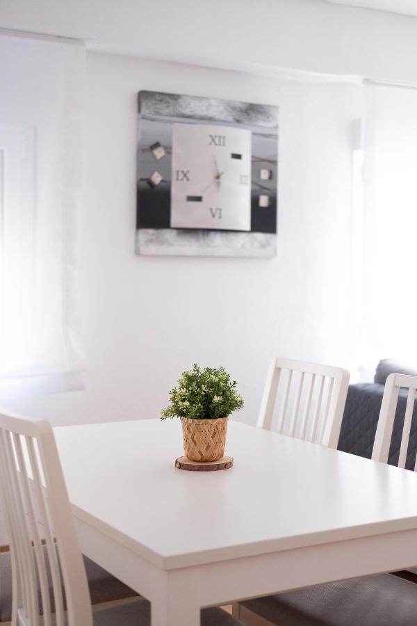 شقة La Casina De Leo Y Mia - Centro De Gijon 6P - Wifi - Vut-3398-As المظهر الخارجي الصورة
