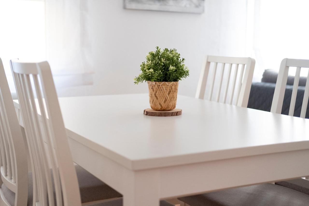 شقة La Casina De Leo Y Mia - Centro De Gijon 6P - Wifi - Vut-3398-As المظهر الخارجي الصورة